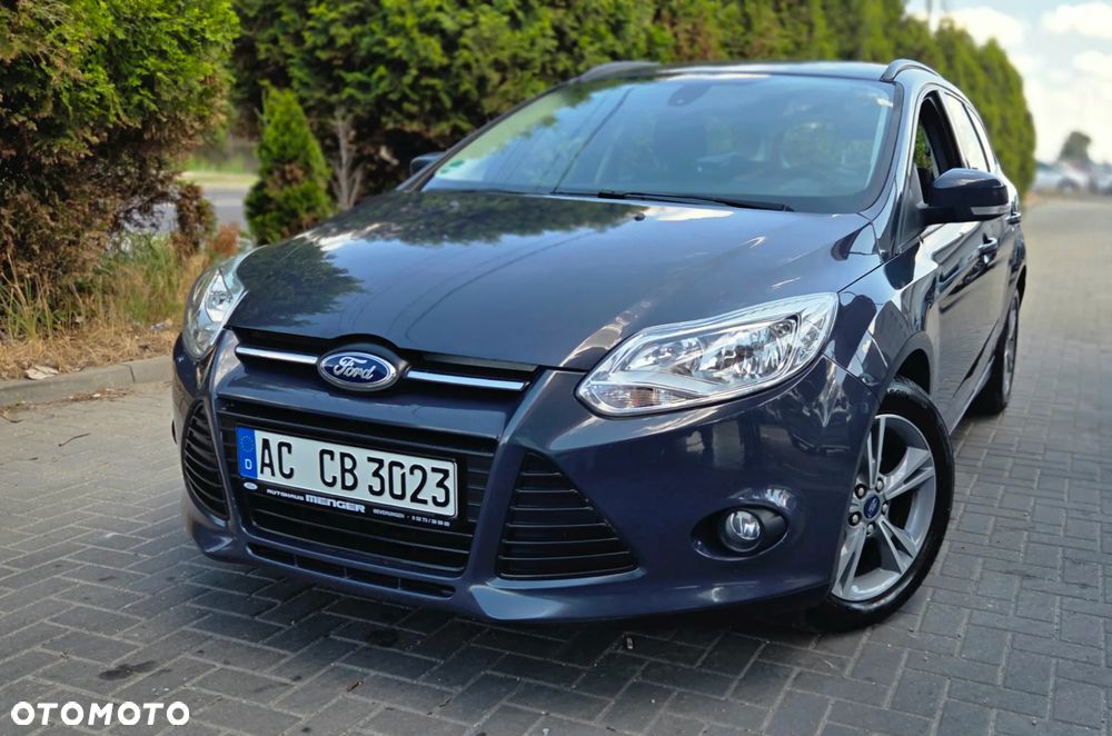 Ford Focus 1.0 EcoBoost STart-Stopp-System TITANIUM - 2