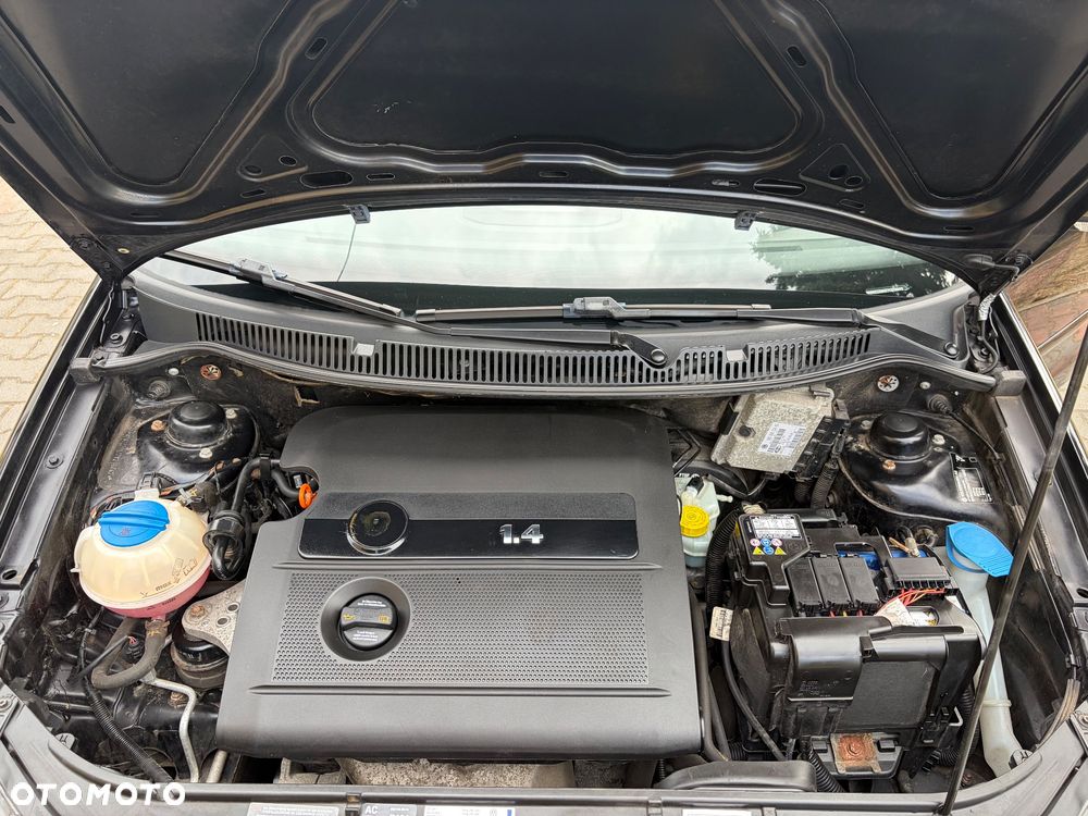 Volkswagen Polo 1.4 Automatik Trendline - 31