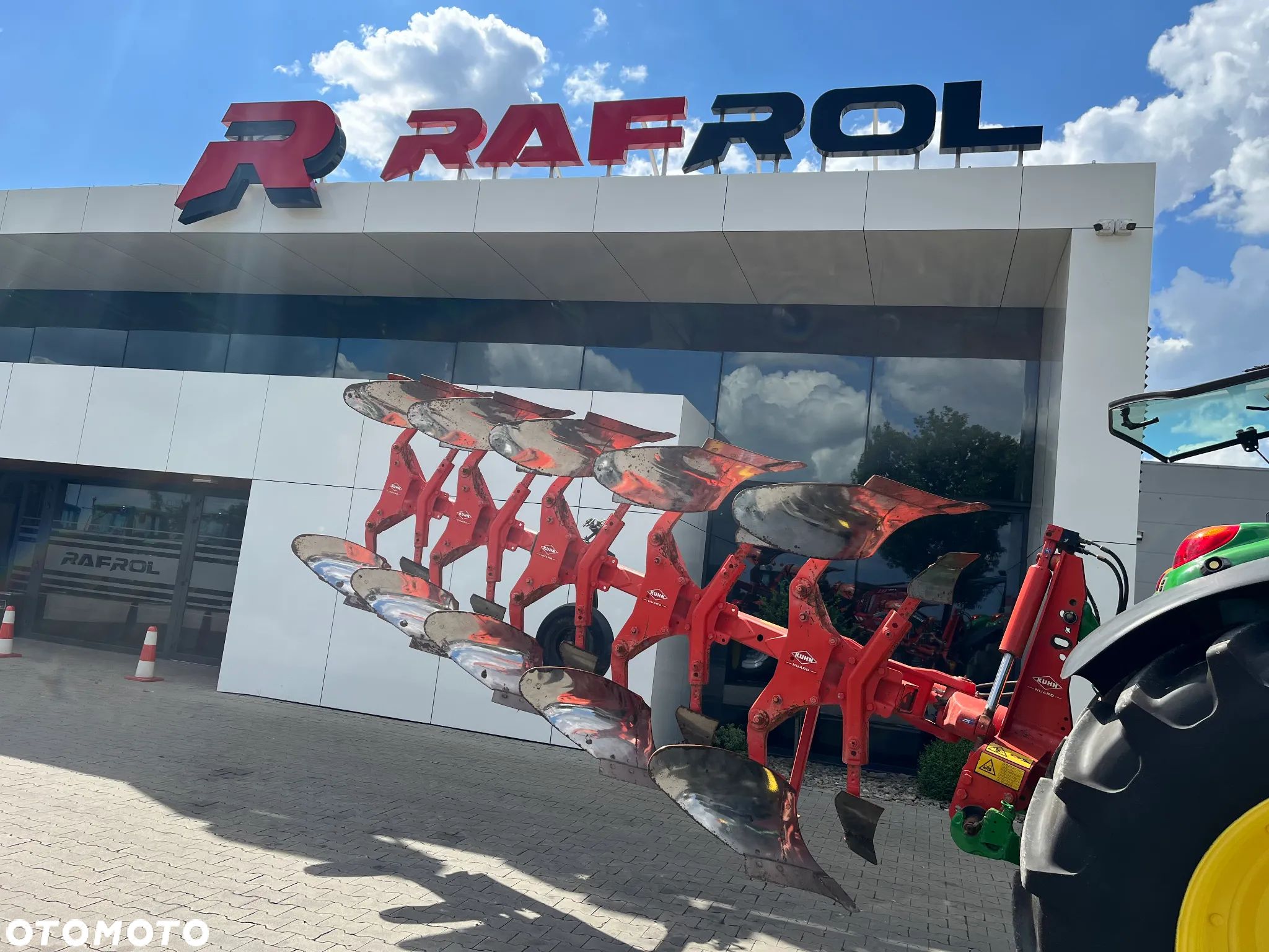 Kuhn MultiMaster 120 - 1