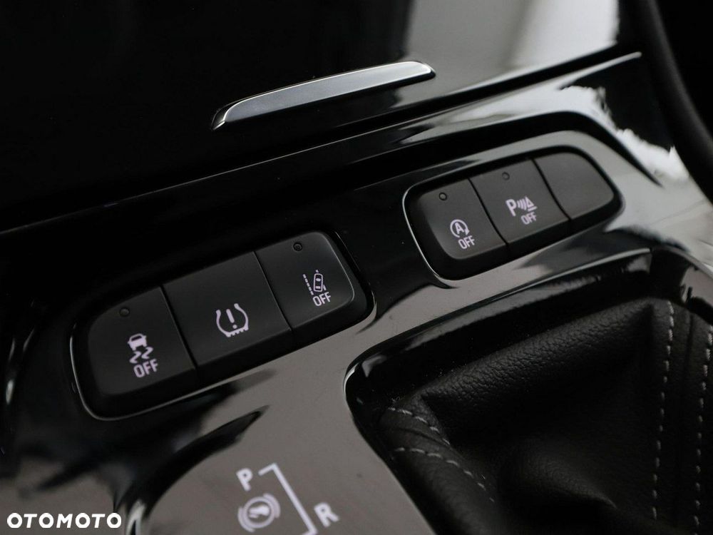 Opel Grandland X 1.2 T GPF Design Line S&S - 29