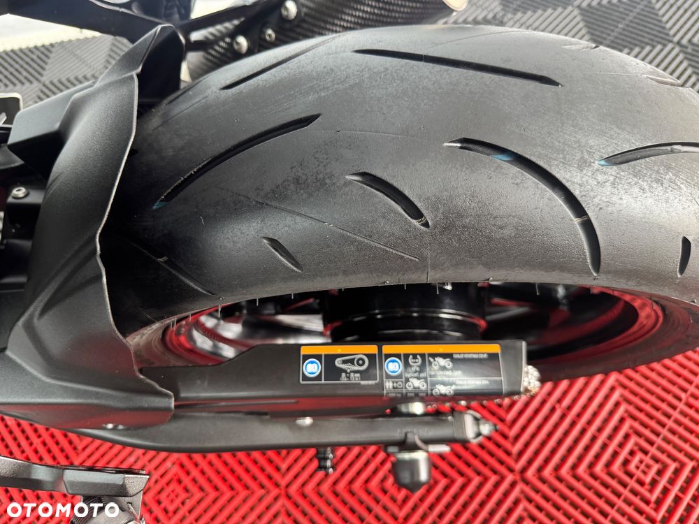 Kawasaki Z 650 - 19
