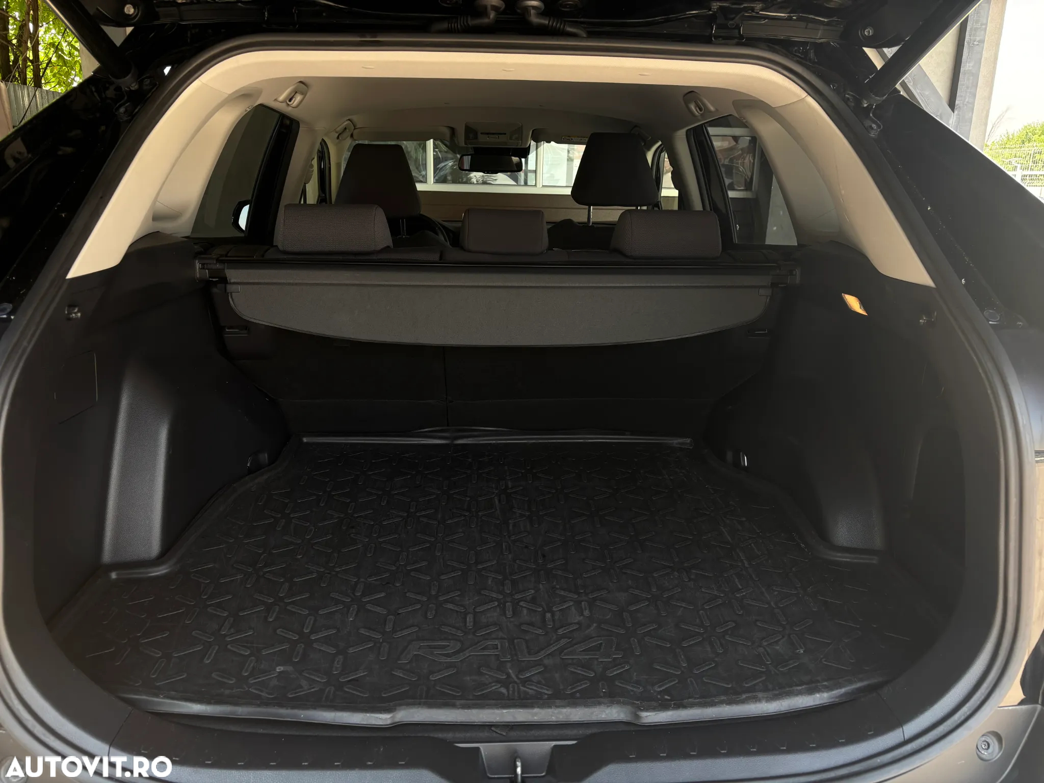 Toyota RAV4 2.5 Hybrid VVT-iE 4x4 Dynamic - 10