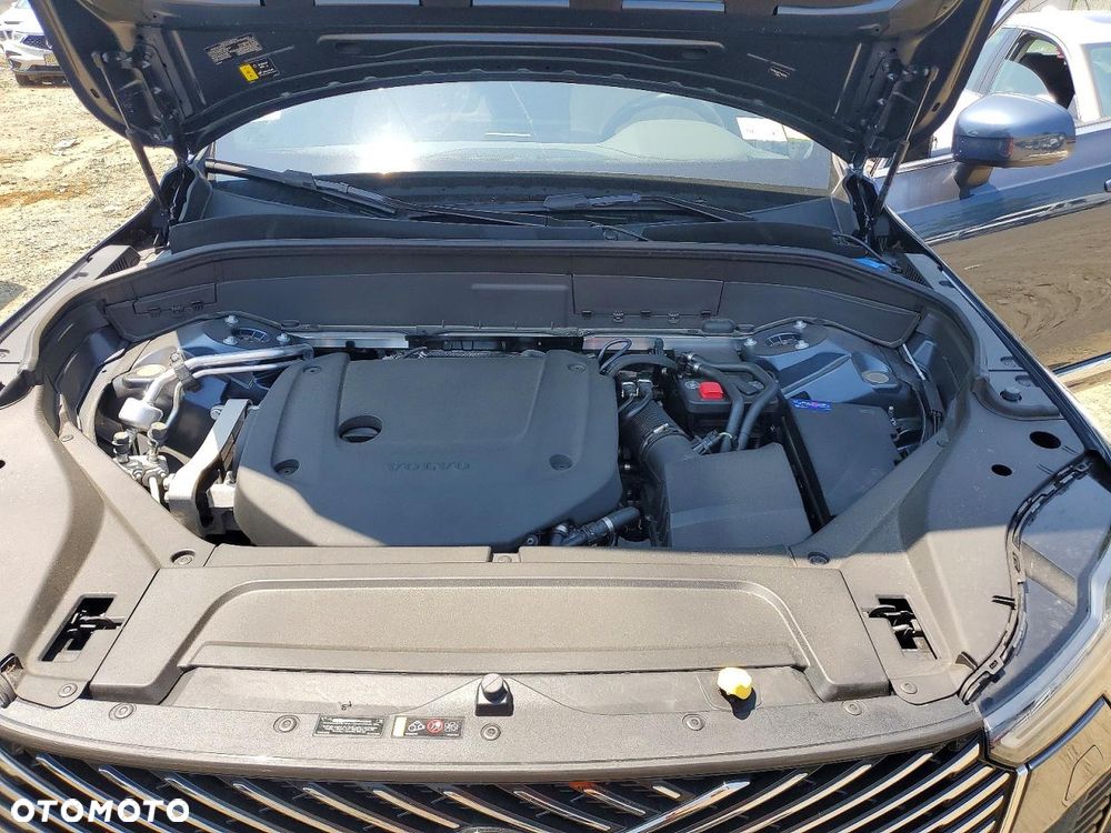 Volvo XC 90 - 12
