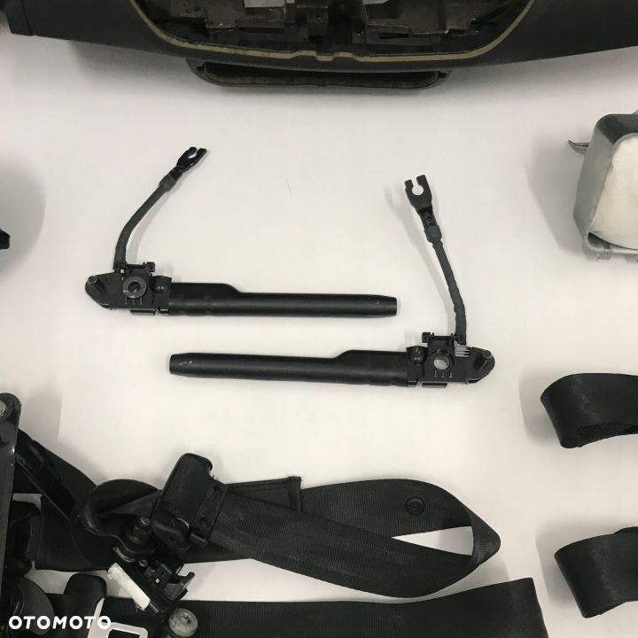 GIULIA DESKA ROZDZIELCZA SKÓRA KONSOLA KOKPIT PULPIT PODUSZKI AIRBAG AIR BAG PASY KIT SET - 8