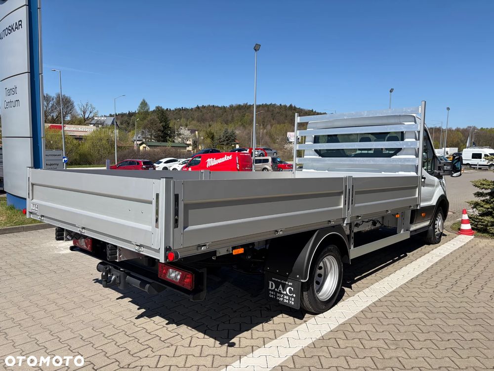 Ford Transit - 4