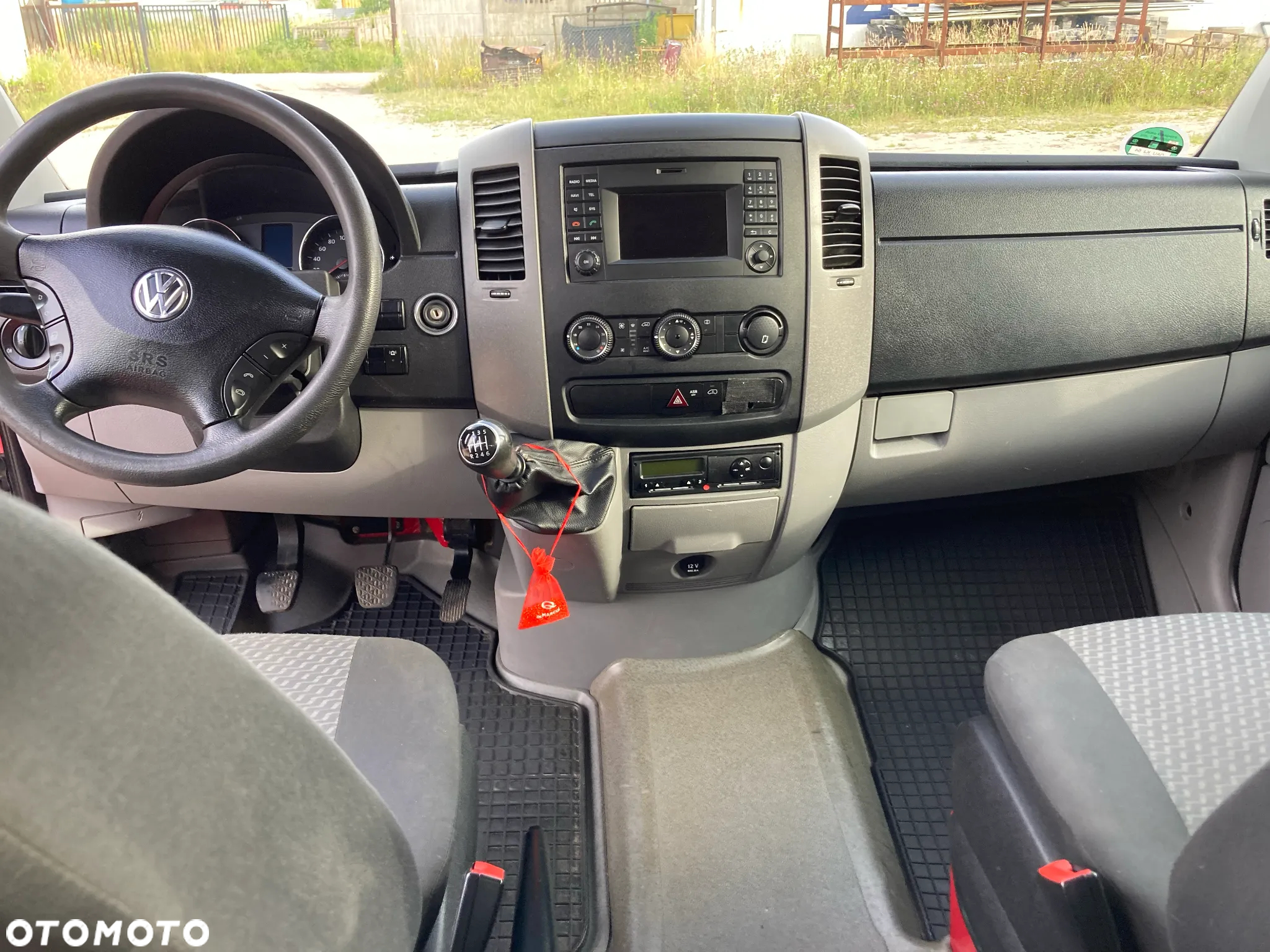 Volkswagen Crafter 2.0 TDI - 8