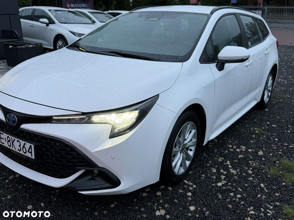 Toyota Corolla 1.8 Hybrid Comfort - 4