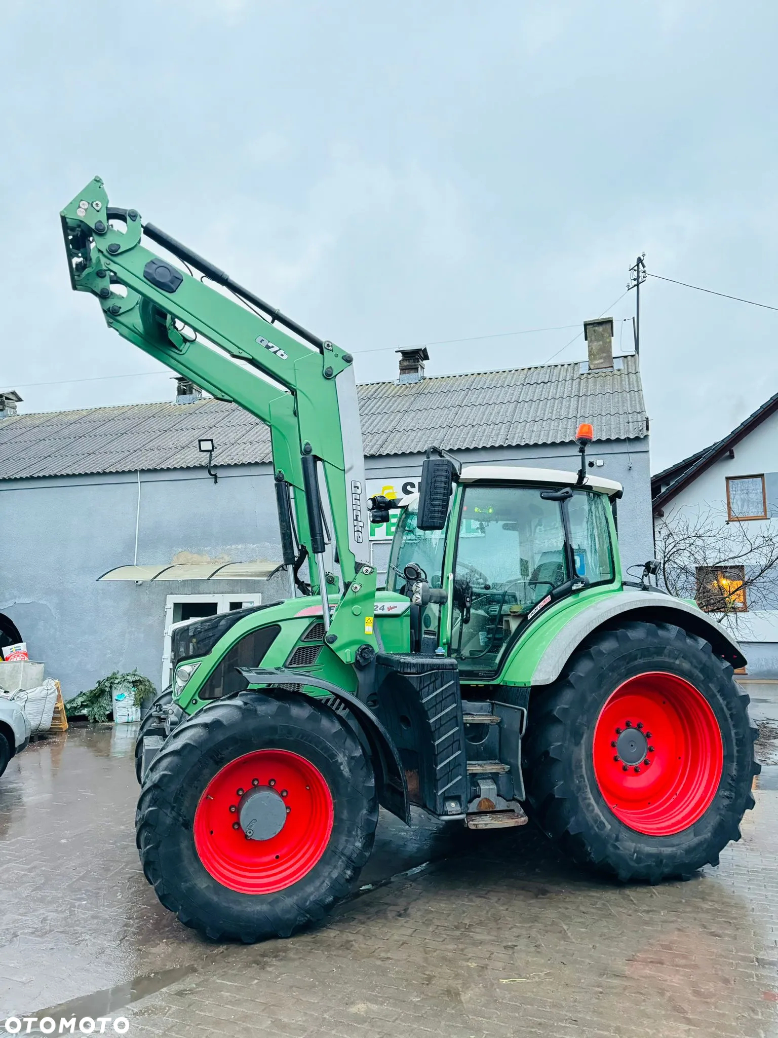 Fendt 724 - 2