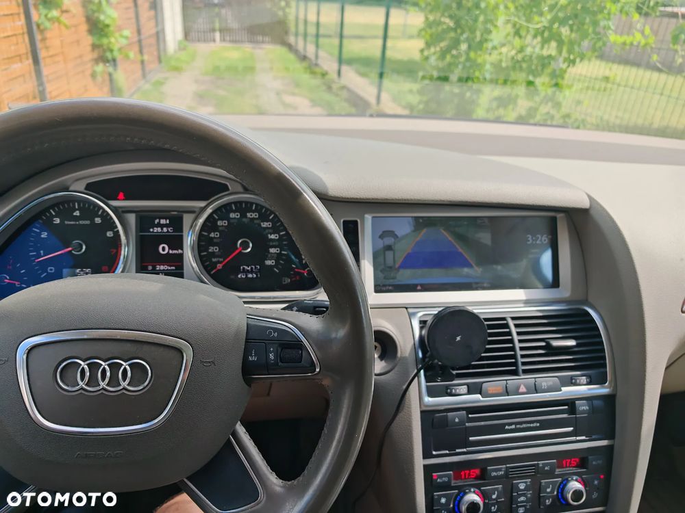 Audi Q7 - 9
