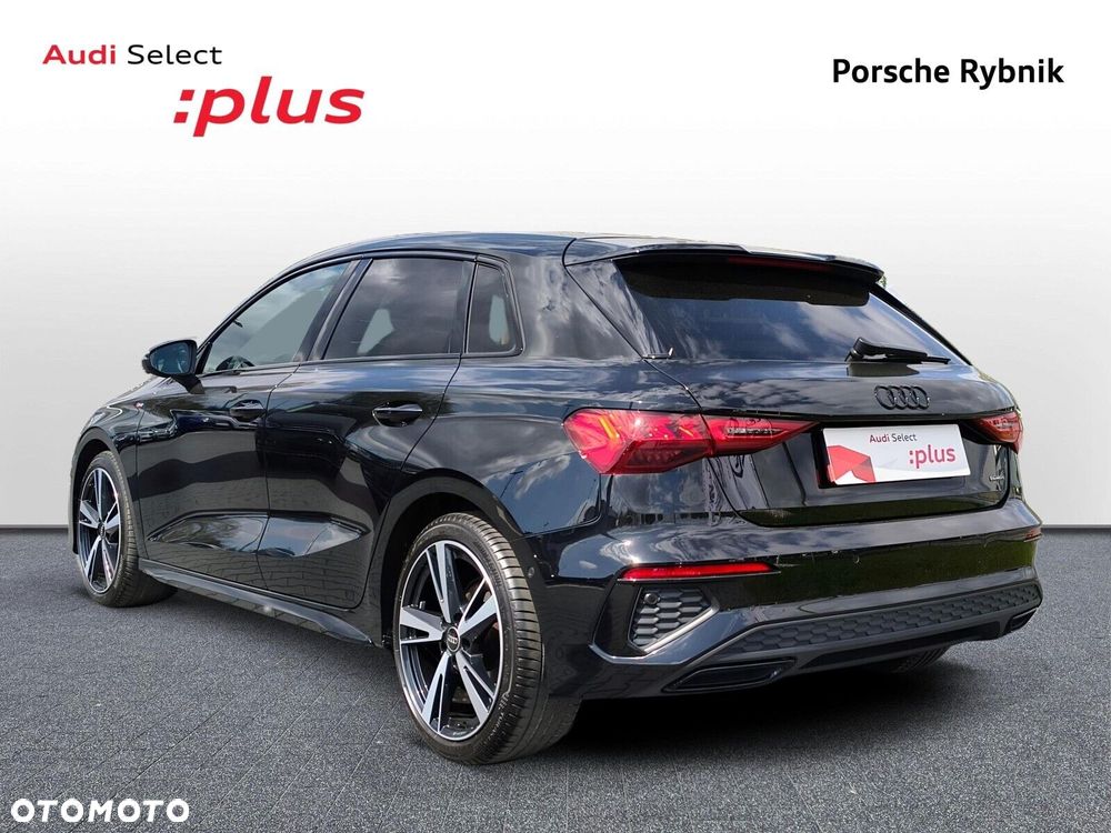 Audi A3 Sportback - 4