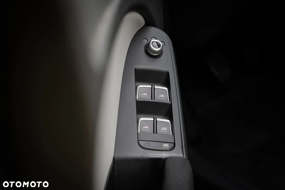 Audi A4 Limousine ver-2-0-tfsi-quattro - 27