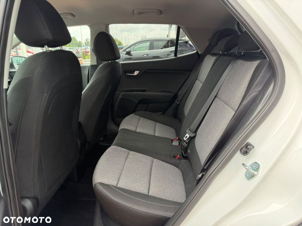 Kia Stonic - 17