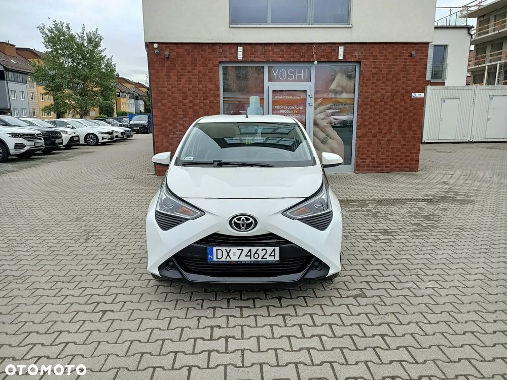 Toyota Aygo x-play - 8