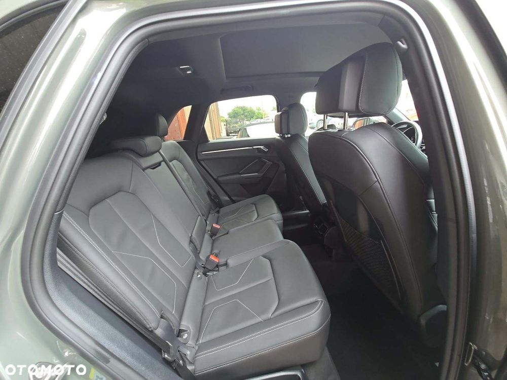 Audi Q3 - 10