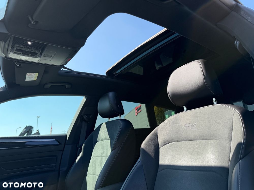 Volkswagen Arteon 2.0 TDI SCR 4Motion DSG R-Line - 13