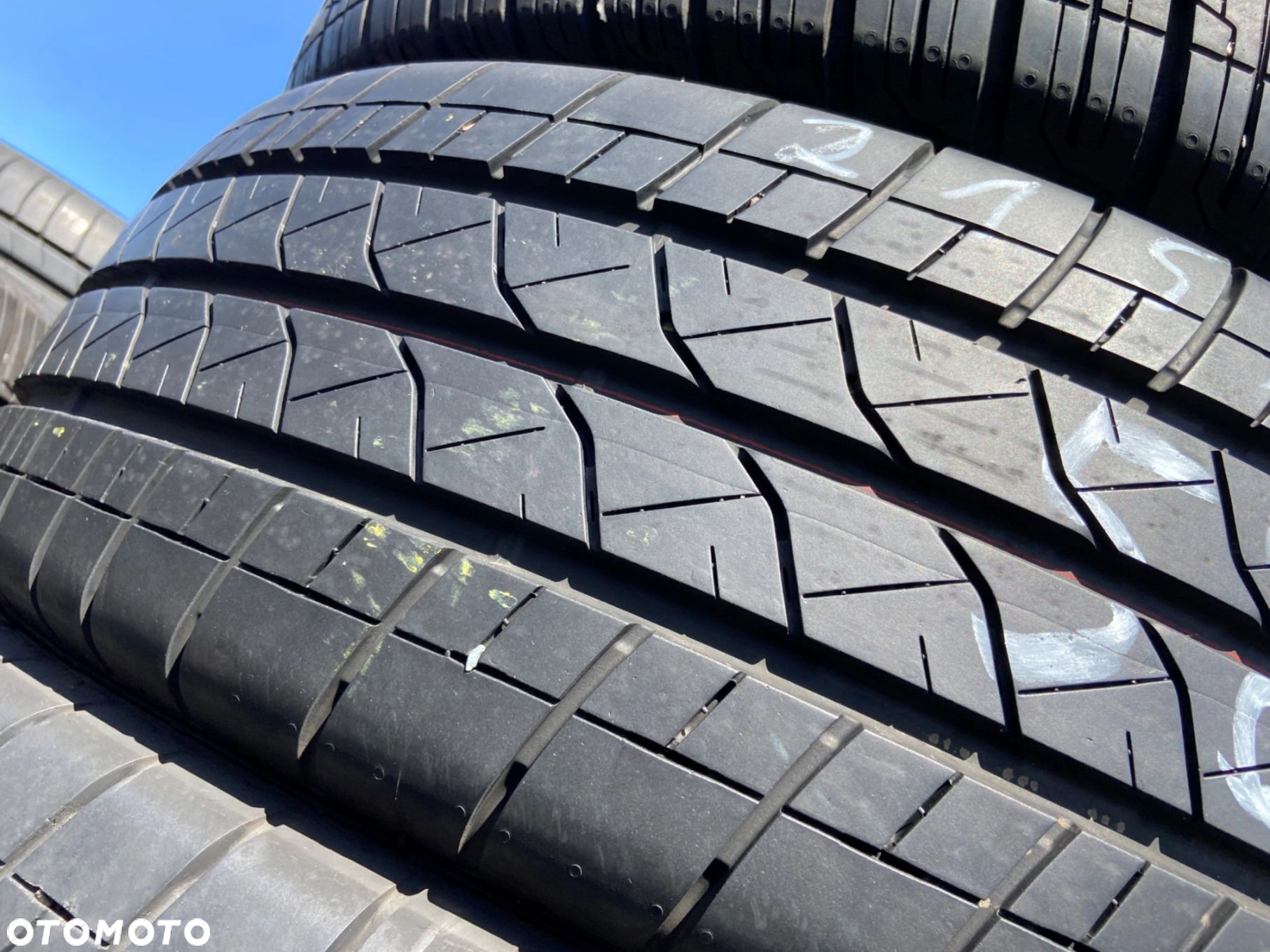 215/65/16C Bridgestone Duravis _6,5mm_2szt_(584) - 3