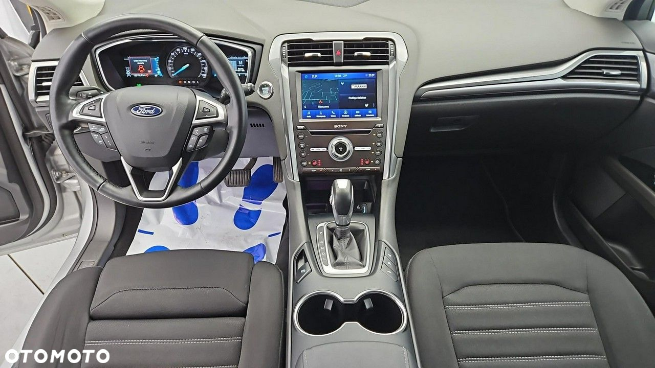 Ford Mondeo - 13