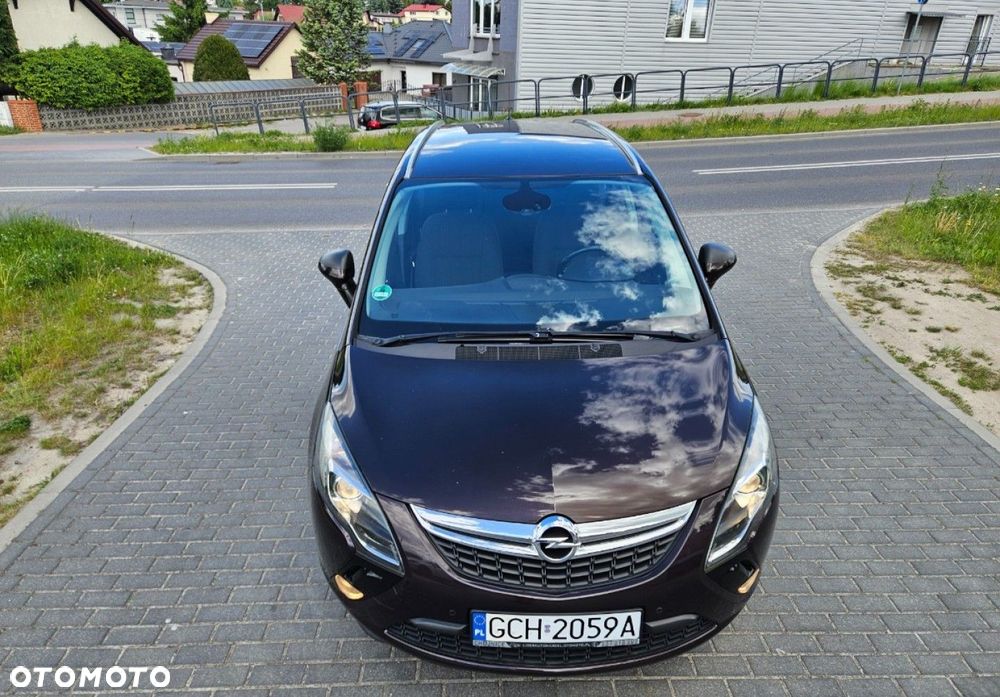 Opel Zafira - 26