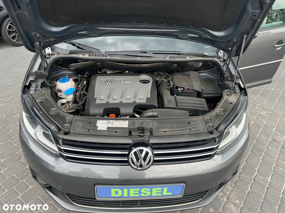 Volkswagen Touran 2.0 TDI DPF Comfortline DSG - 11