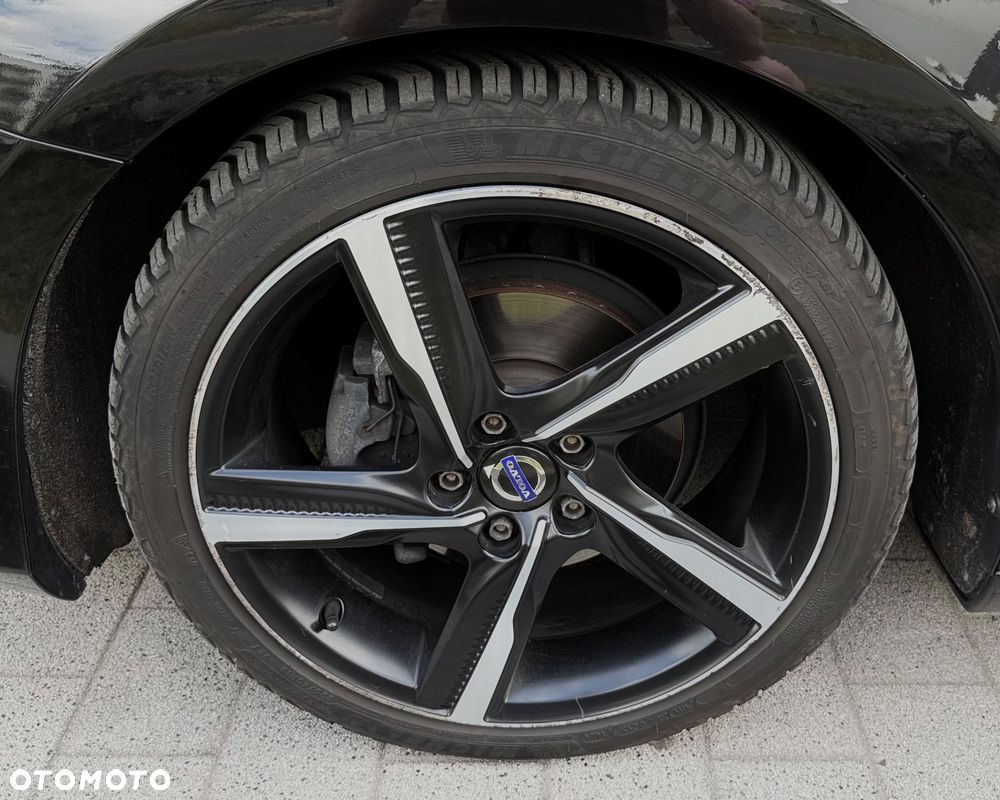 Volvo V40 D2 Drive-E R-Design Momentum - 8