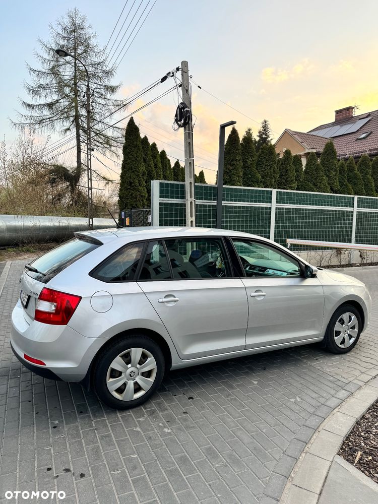 Skoda RAPID 1.6 TDI DPF Ambition - 8