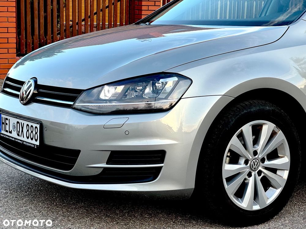 Volkswagen Golf - 3
