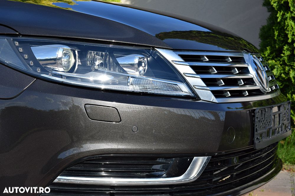 Volkswagen Passat 2.0 TDI DSG BlueMotion Technology Highline - 27