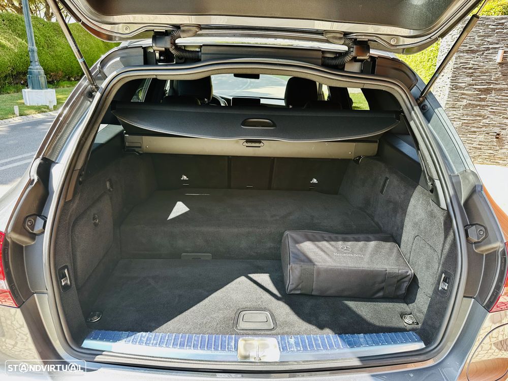 Mercedes-Benz C 300 BlueTEC Hybrid AMG Line - 16