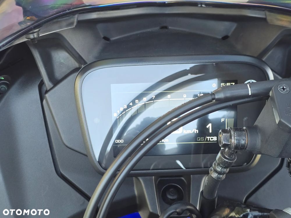 Yamaha R125 - 22