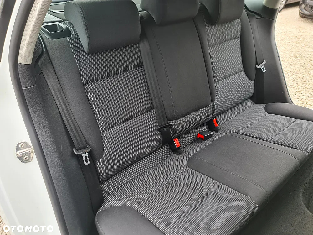 Audi A3 1.6 TDI Ambition - 24