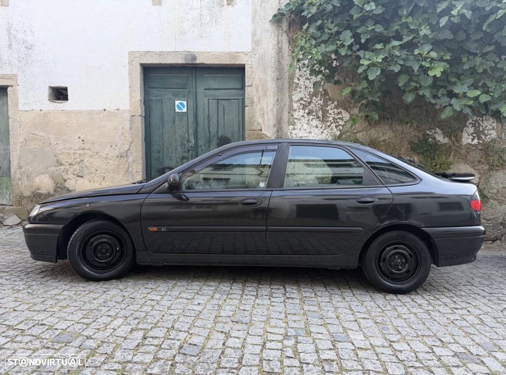 Renault Laguna 1.8 RT - 3