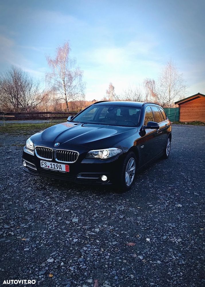 BMW Seria 5 525d xDrive Touring Aut. - 3