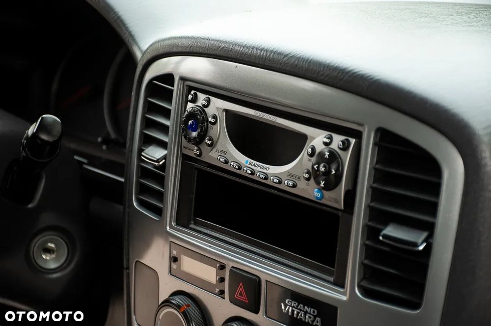 Suzuki Grand Vitara 1.6 - 18