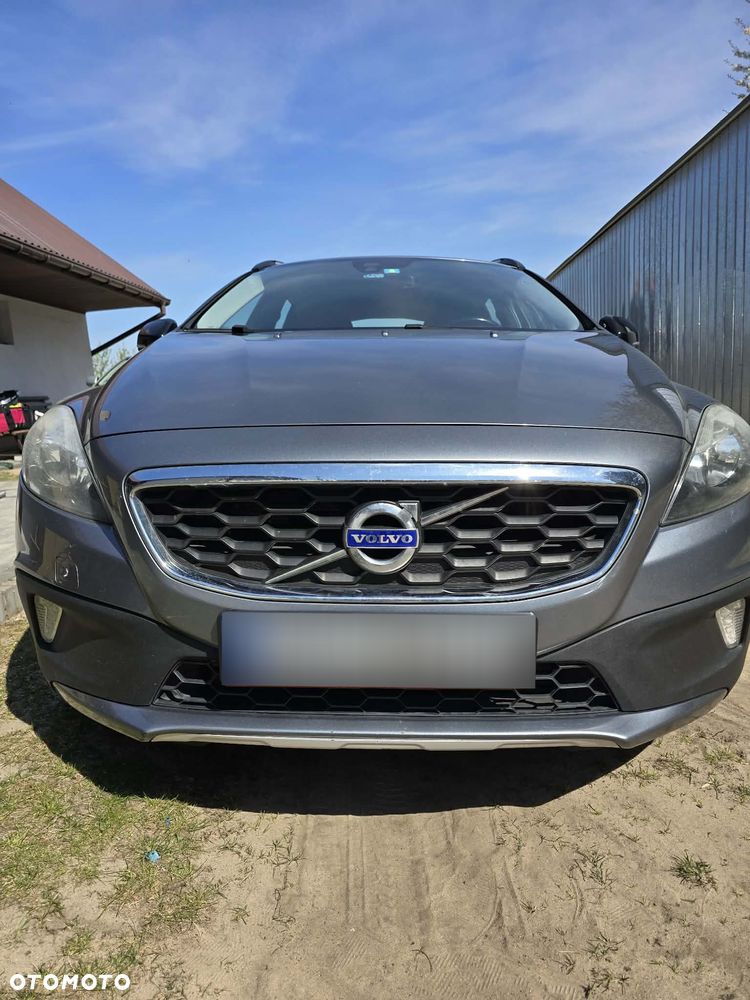 Volvo V40 Cross Country D4 Momentum - 8