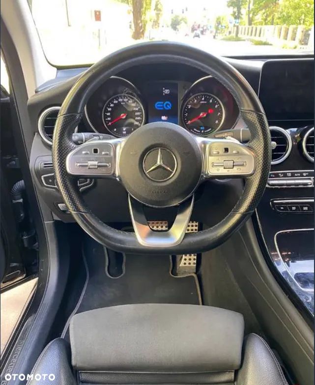 Mercedes-Benz GLC 300 e 4-Matic - 16