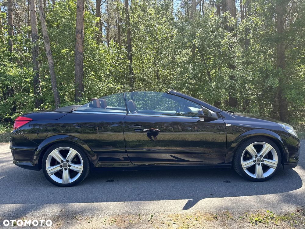 Opel Astra 1.6 Cosmo - 31