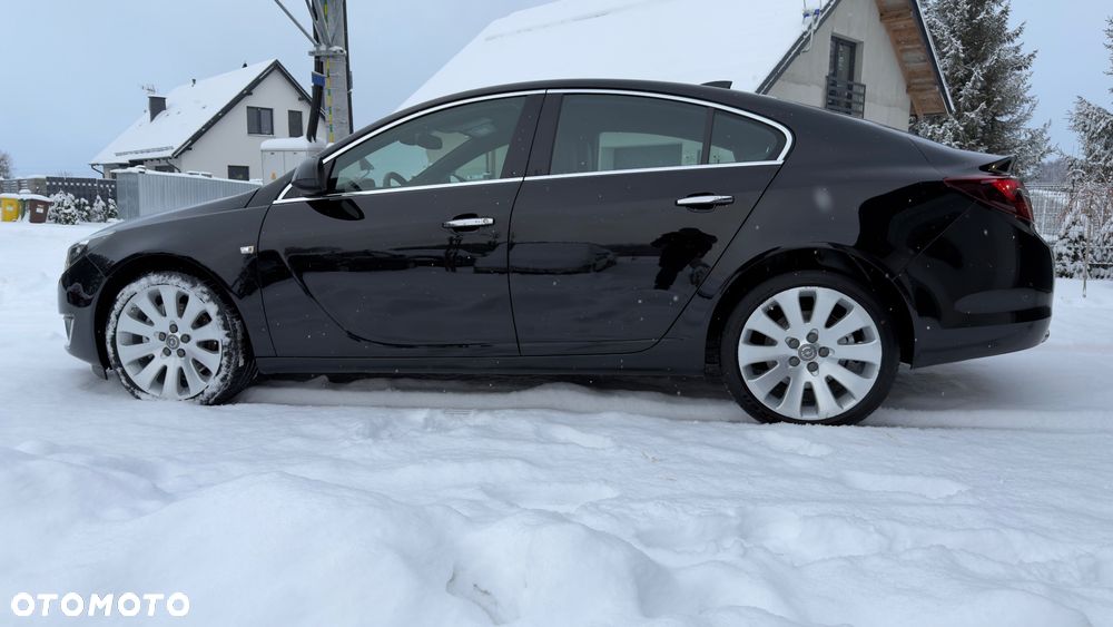 Opel Insignia 2.0 T Cosmo - 3