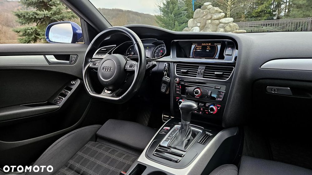 Audi A4 Avant 2.0 TDI DPF quattro S tronic S line Sportpaket - 28