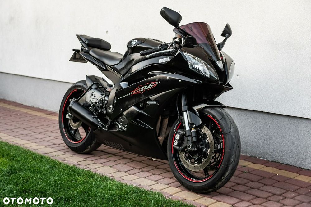 Yamaha R6 - 4