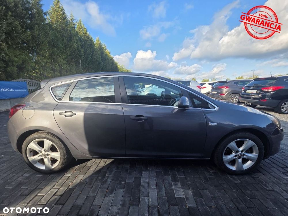 Opel Astra 1.4 Turbo Exklusiv - 13