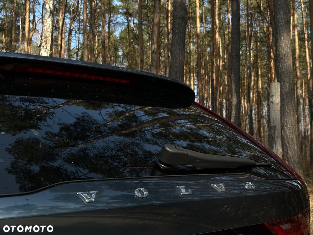 Volvo V90 D5 SCR AWD Momentum - 17