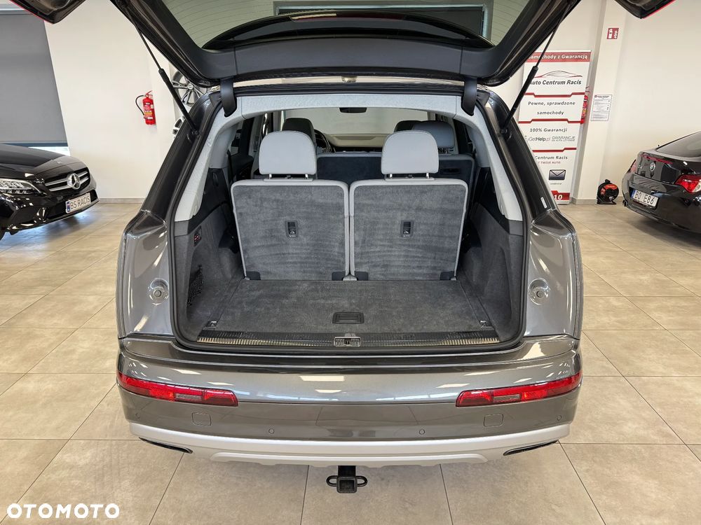 Audi Q7 - 8