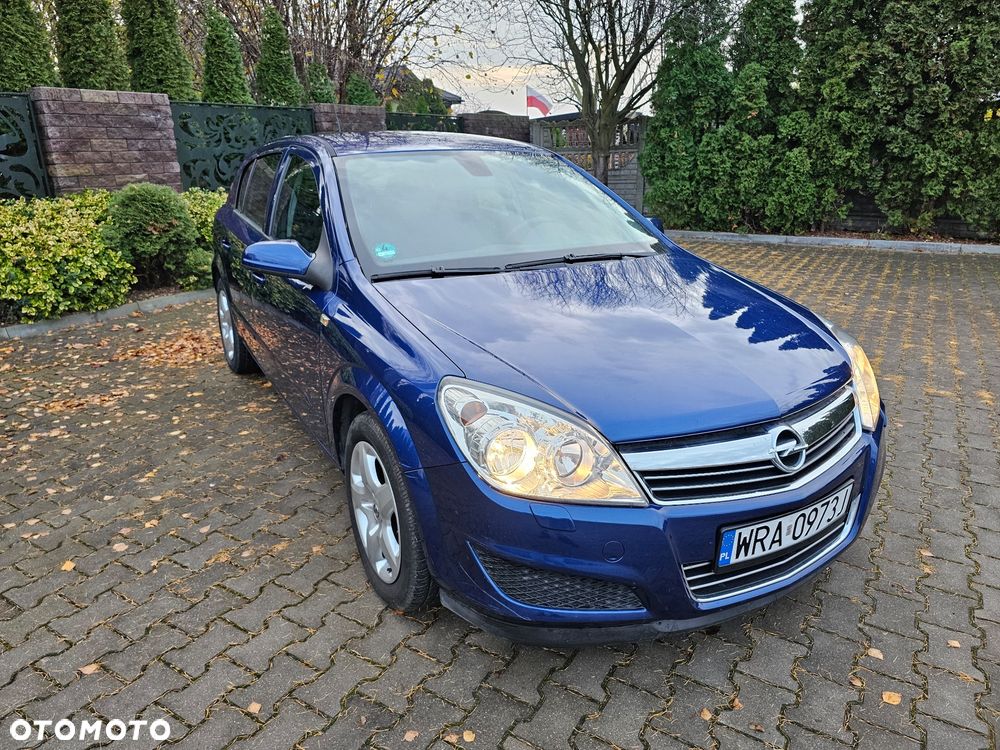 Opel Astra - 1