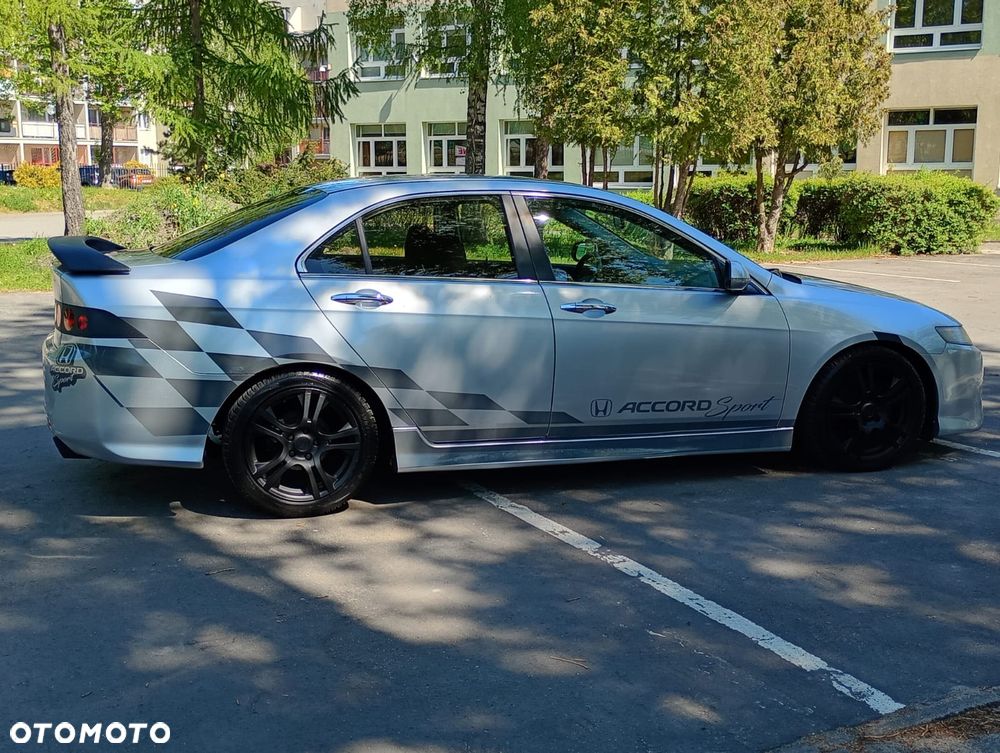 Honda Accord - 13