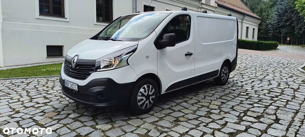 Renault Trafic - 1