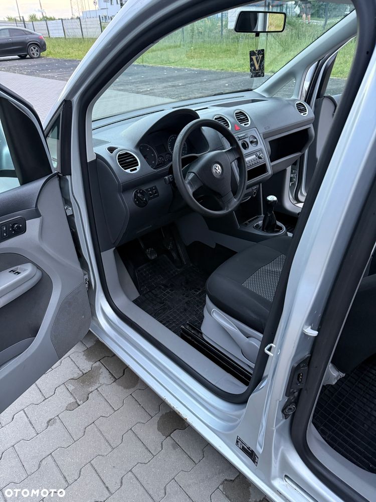 Volkswagen Caddy Life - 18