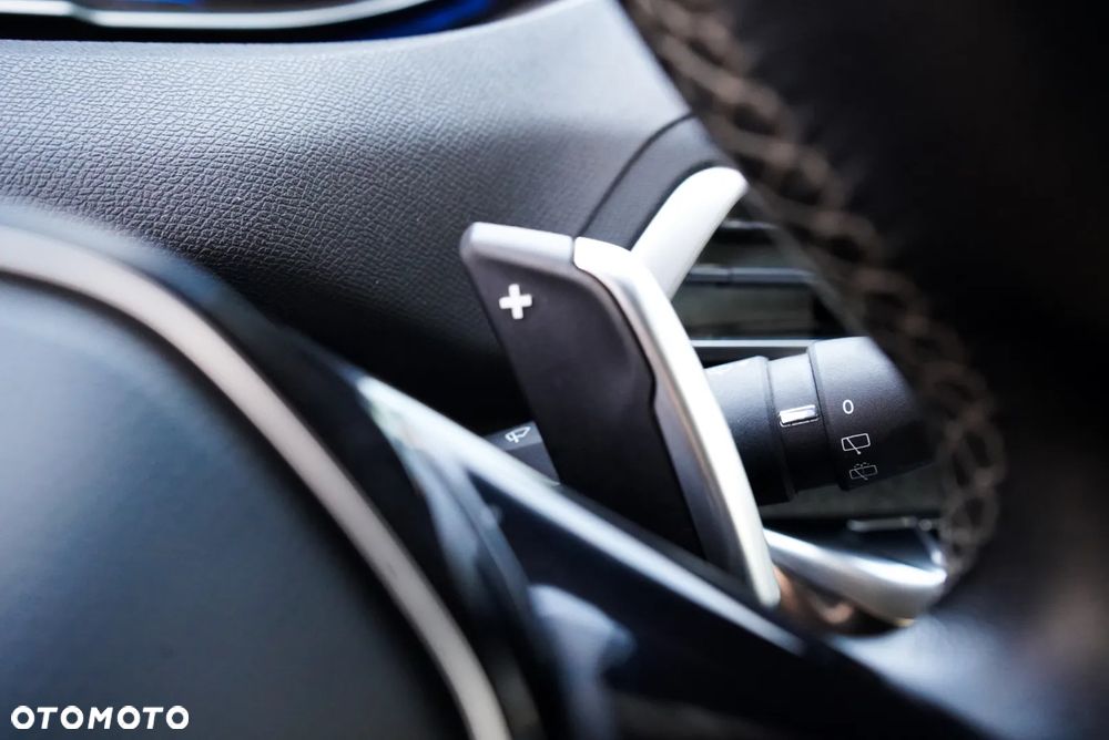 Peugeot 3008 BlueHDi 120 Stop & Start EAT6 Allure - 21