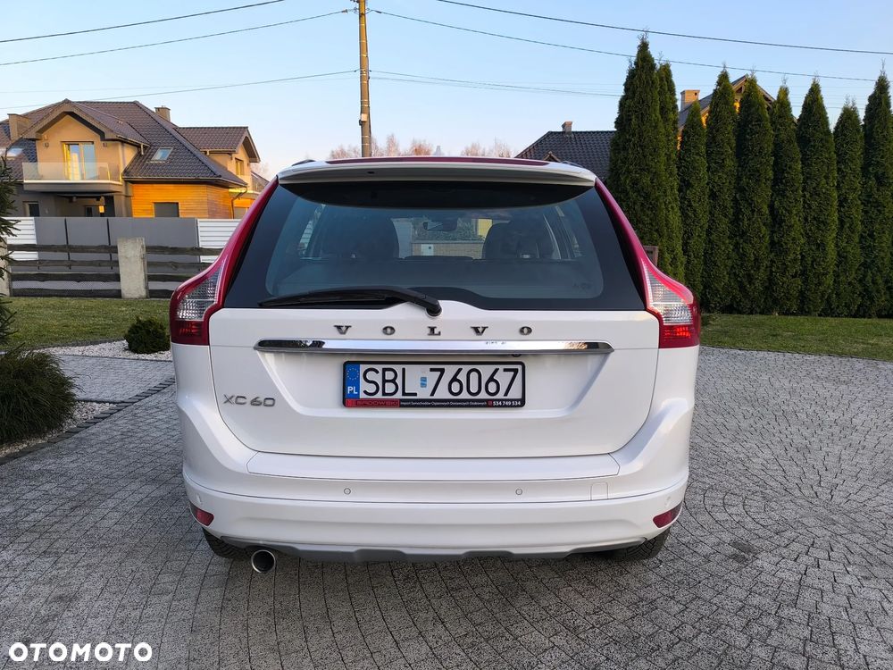 Volvo XC 60 - 10