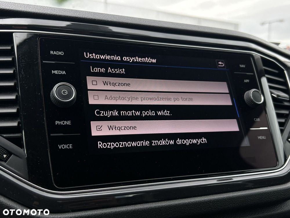 Volkswagen T-Roc 1.5 TSI Style - 27