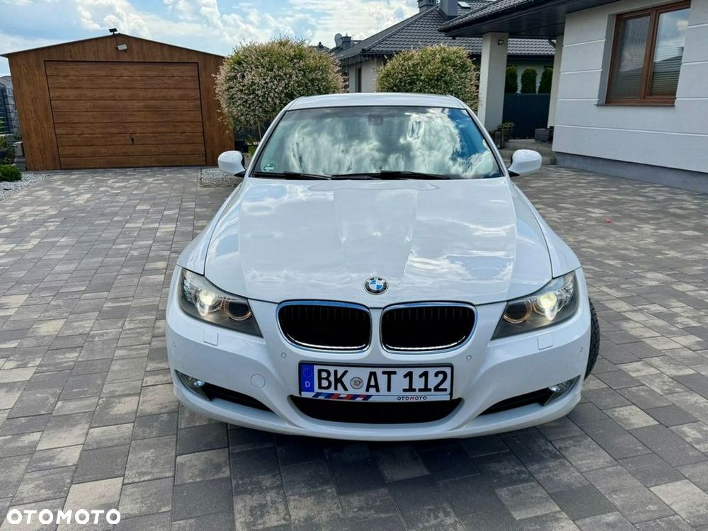 BMW Seria 3 - 23